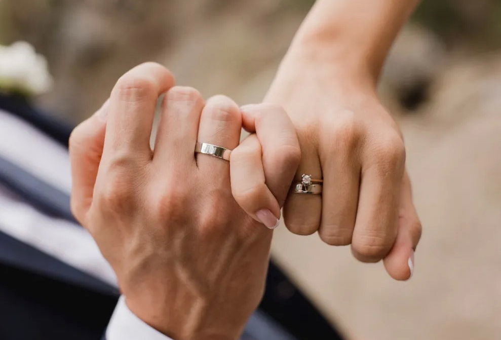 绍兴正规侦探社:男人一边贬低你一边又追求你